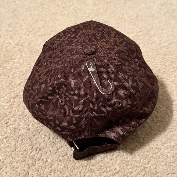 NWT Michael Kors MK Logo Signature Hat - Picture 6 of 7